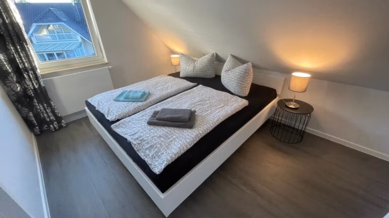 Schlafzimmer 2